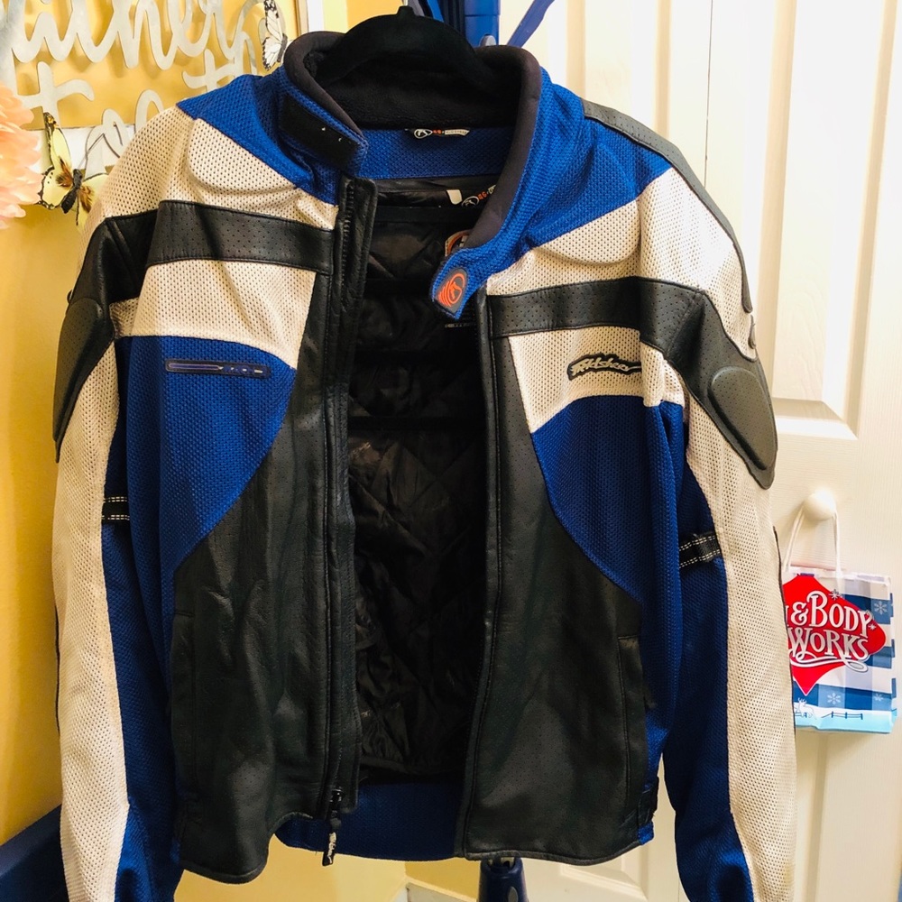 Motorcycle jacket - Picture 3 of 4